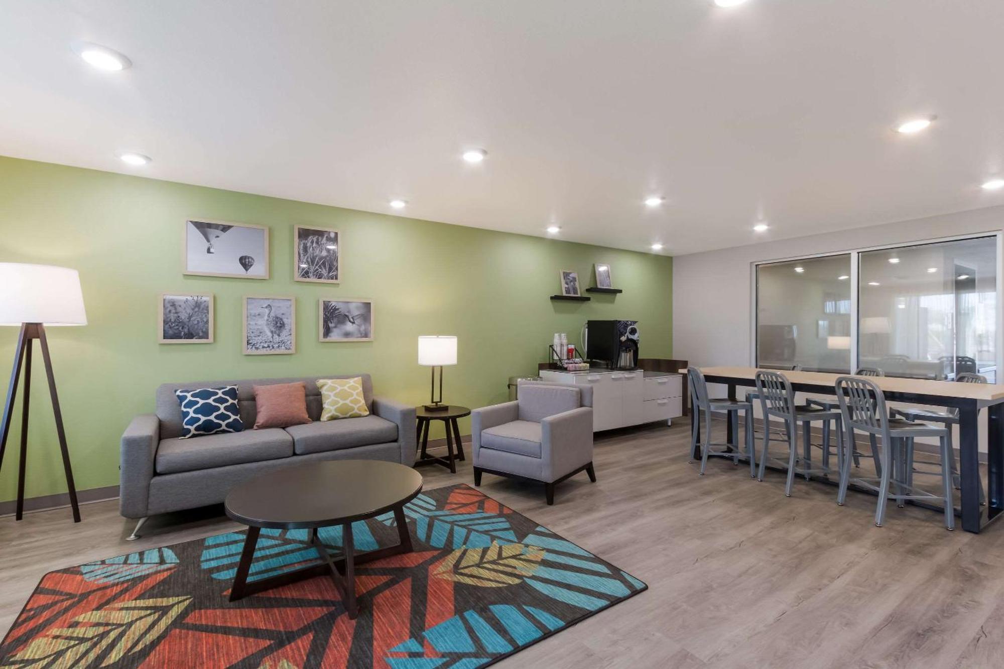 Woodspring Suites Chandler Airport Exterior foto